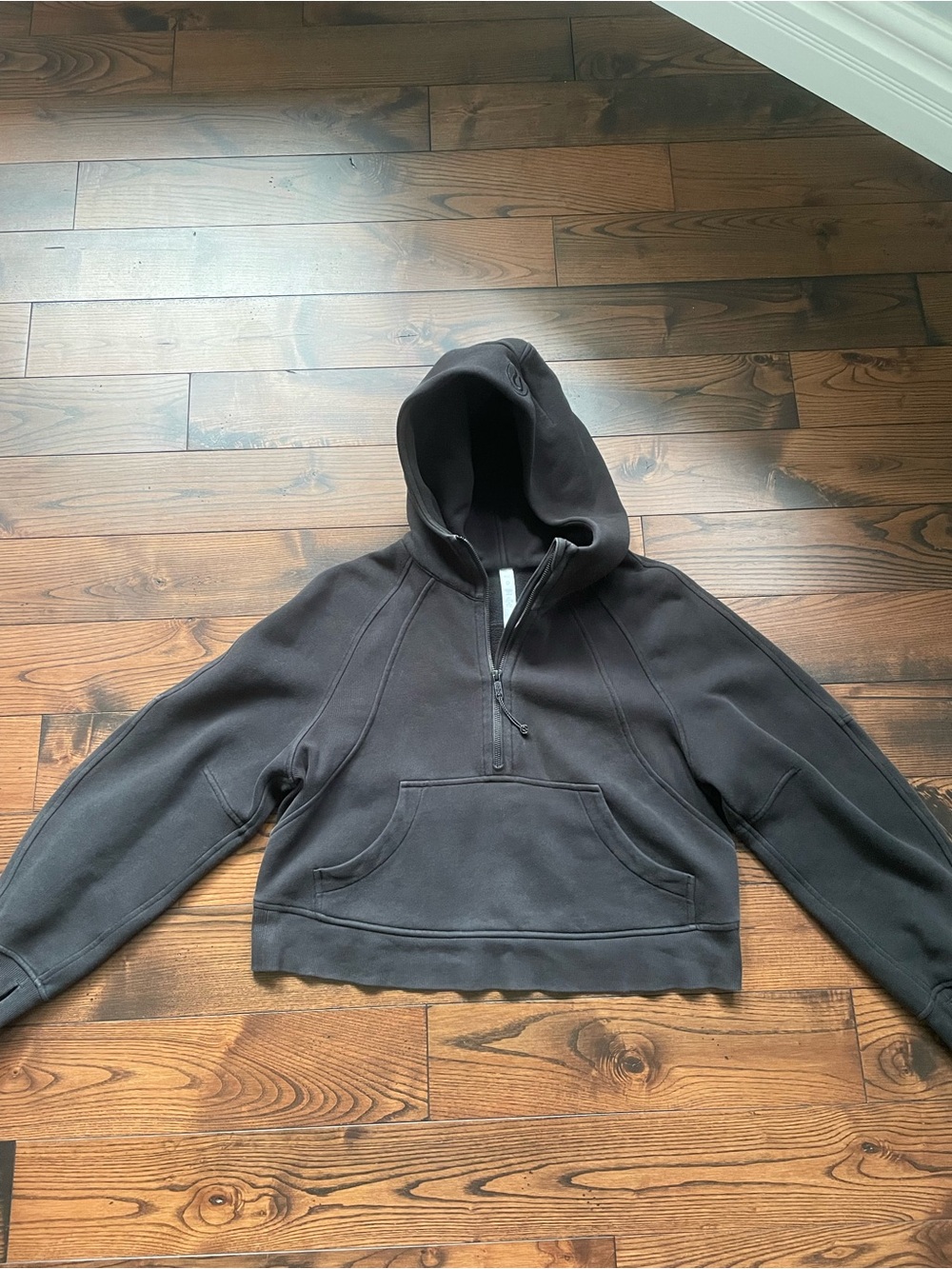 Lululemon Scuba